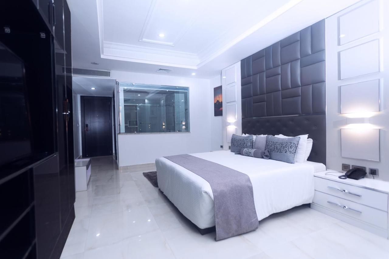 Caesar'S Luxury Hotel Лекки Экстерьер фото